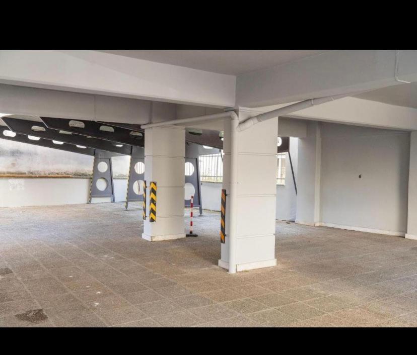 Central Appartment 2 With Parking Larissa Exterior photo